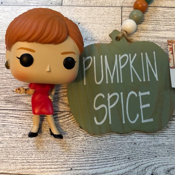 “Pumpkin Spice” Fall Wood Bead Jute Tassel Garland Mantle Tiered Tray Decoration - Picture 9 of 11